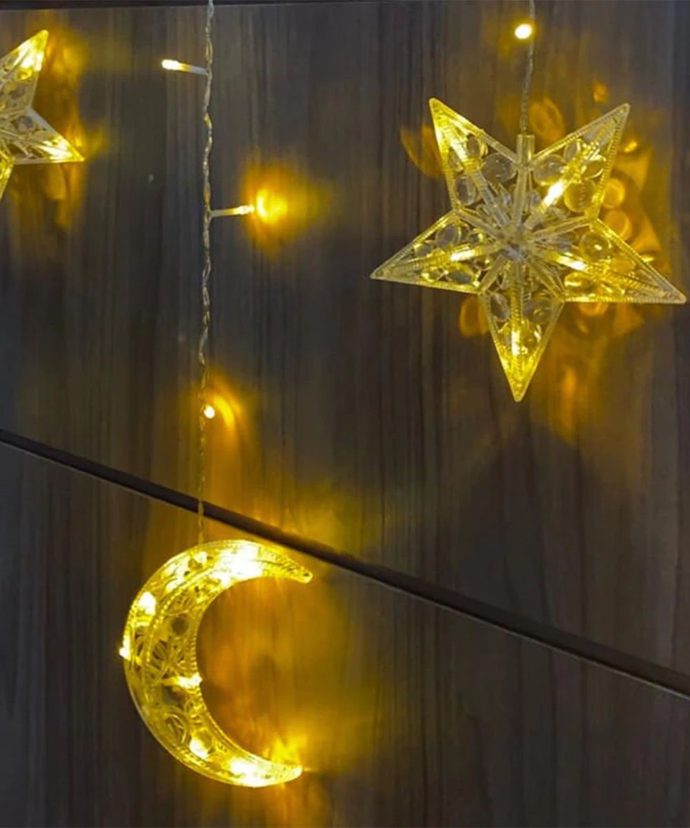 Cascata Decoração De Natal Estrelas Luas Pisca Amarelo De 3M
