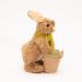 Coelho de Páscoa em Palha Segurando Cestinho Decoração 25cm