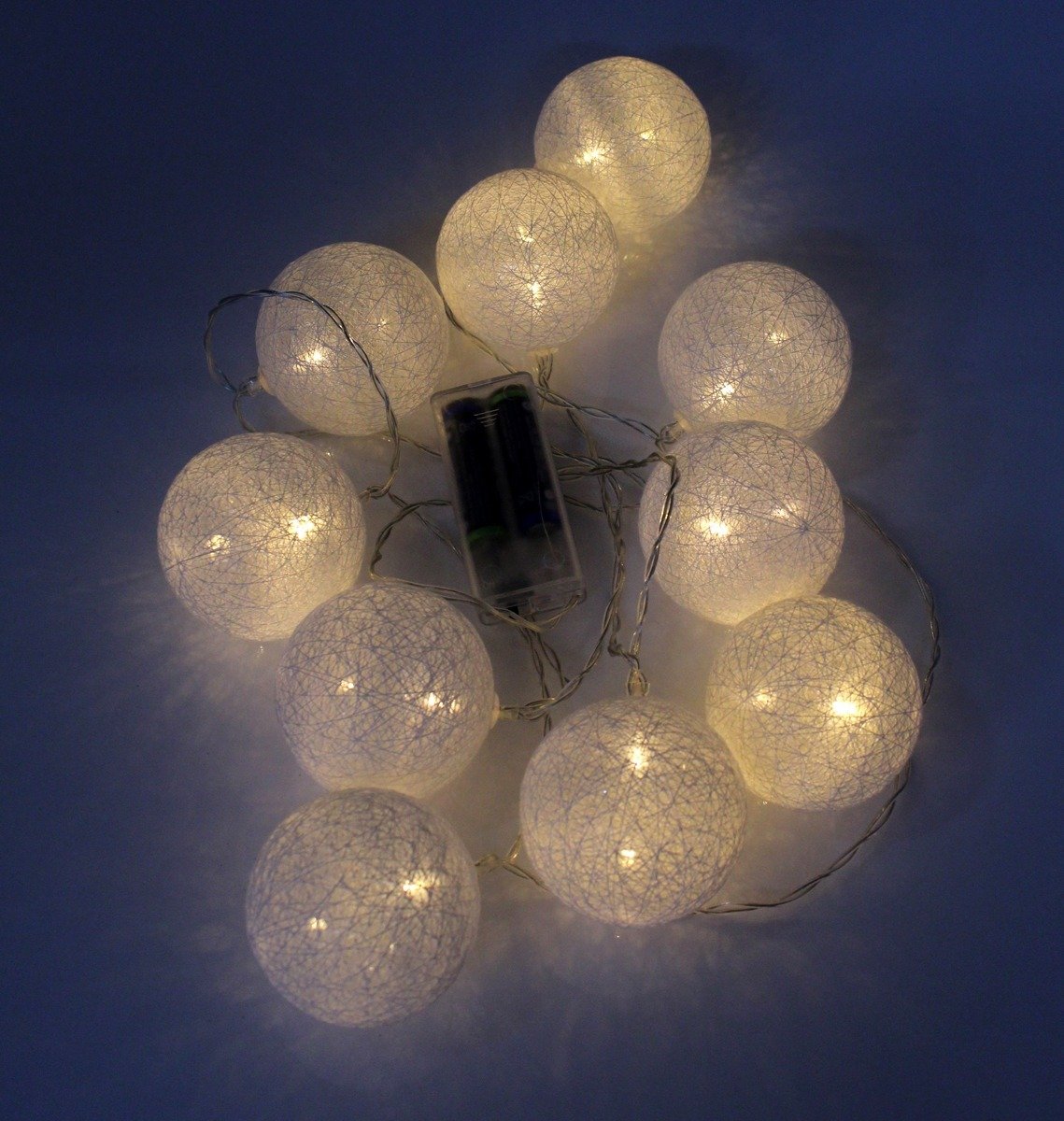 Cordão Fio de Luz de Bolinhas Douradas Led 10 Bolas á Pilha 1,80m