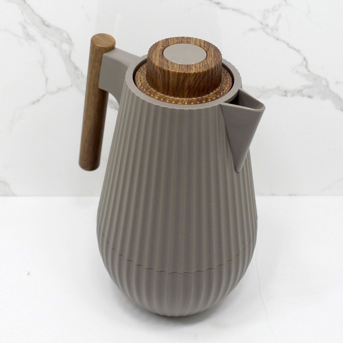Garrafa Térmica De Mesa Morden Gray Cinza Leite Chimarrão 1L
