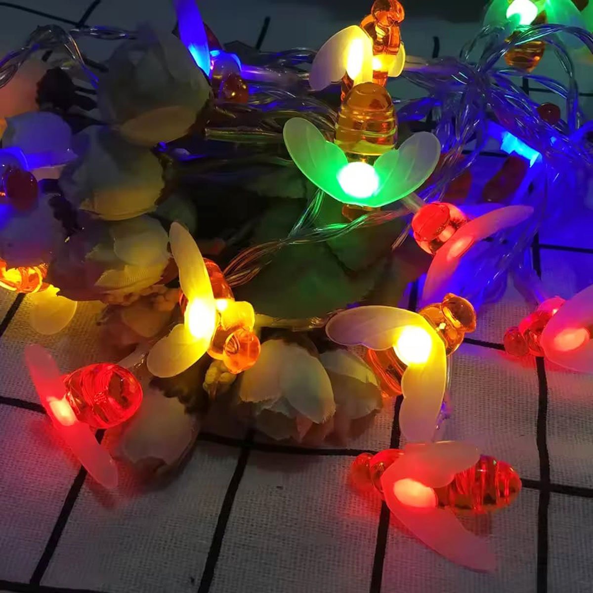 Grinalda Pisca Cordão Solar 20 LEDs Colorido Abelhas De 5M
