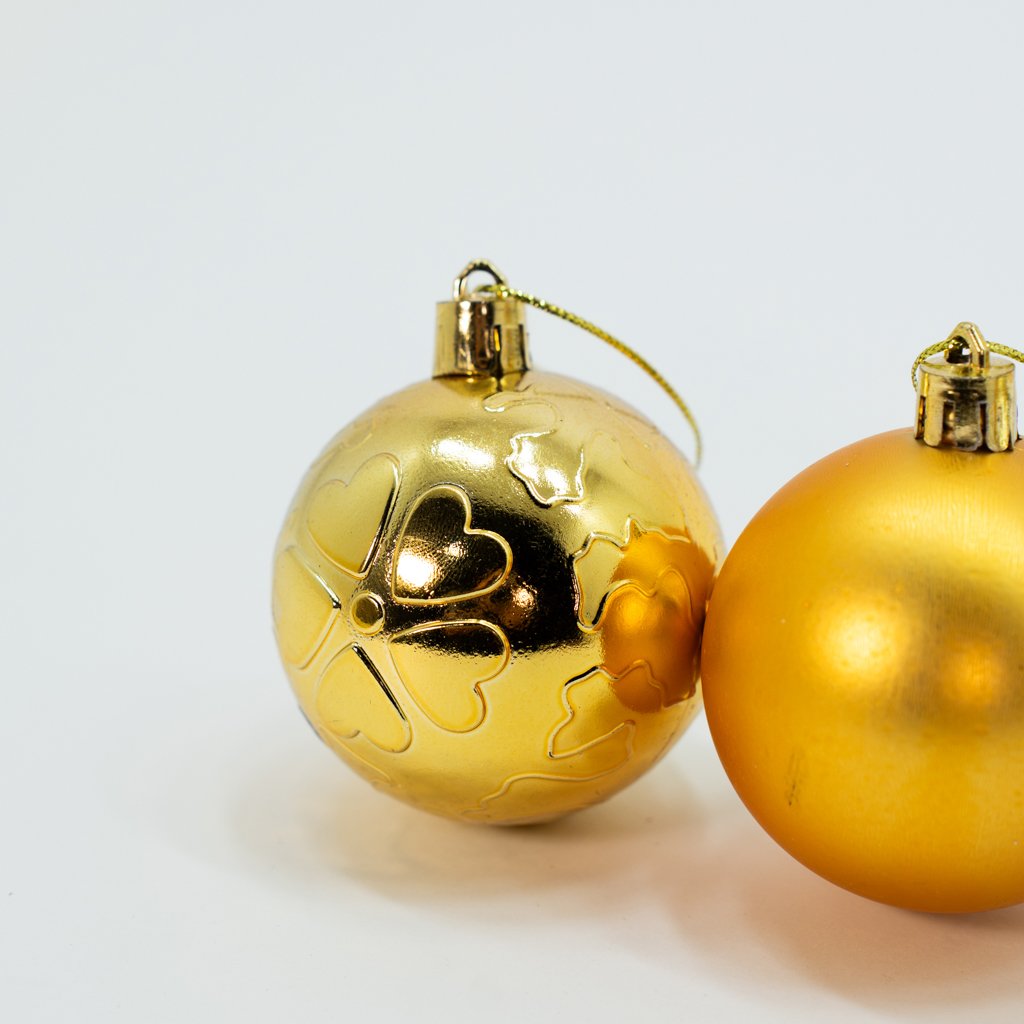 Kit 18 Bolas Árvore De Natal Decoração Maleta Natalina 55mm