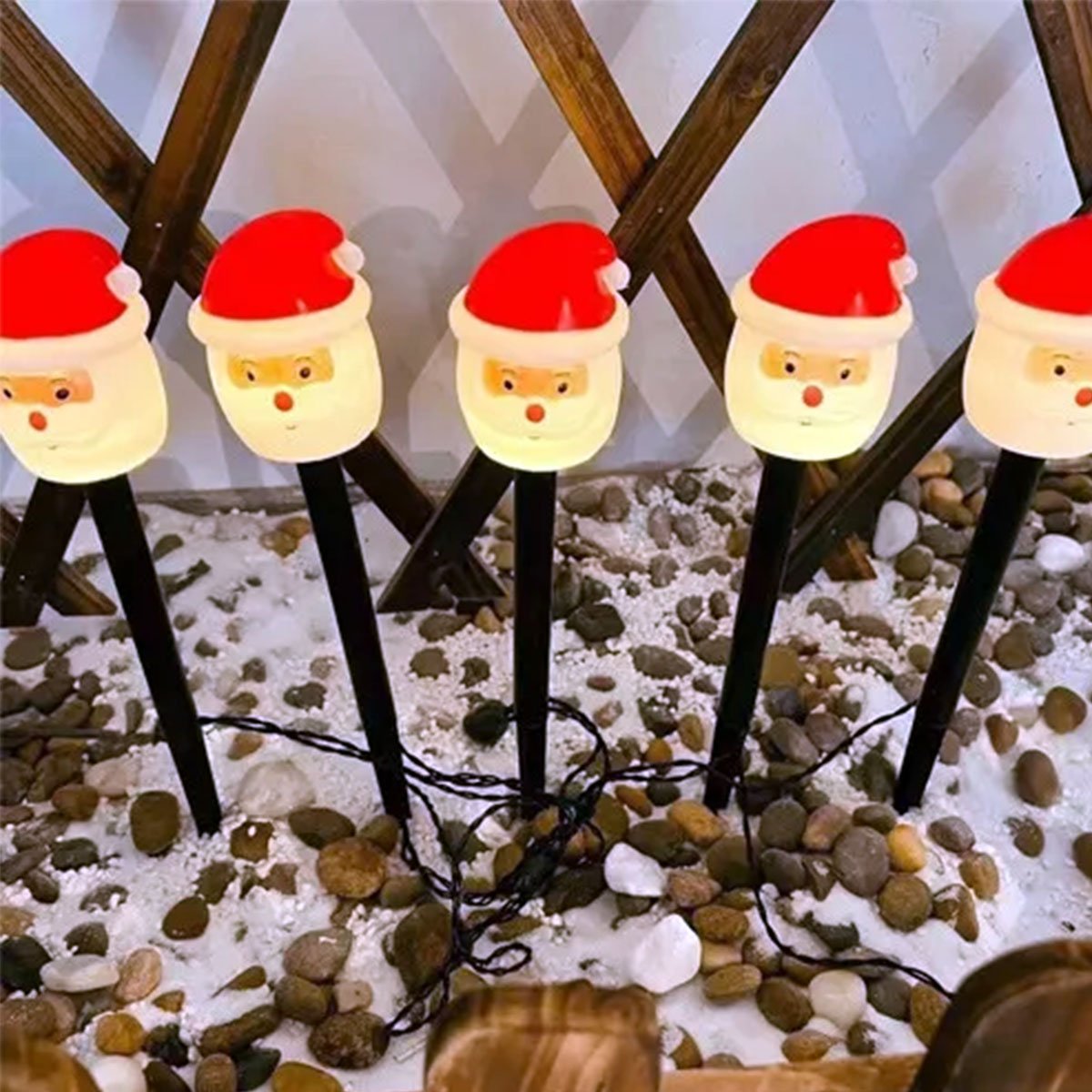Luminária Jardim Solar Papai Noel Luzes Amarela Natal De 3M