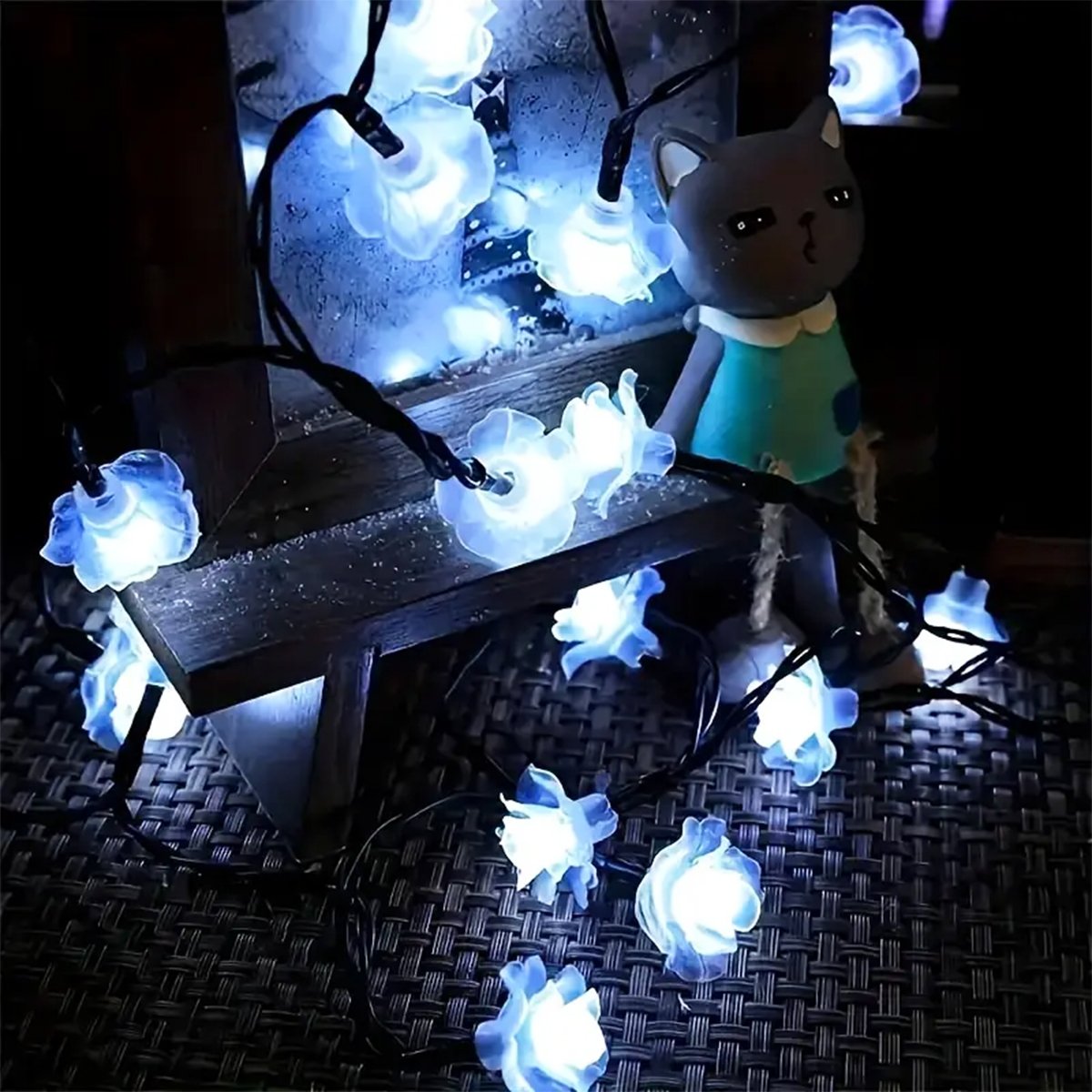 Pisca Cordão Flores Natal Solar Externo De 5M 20LEDs Branco