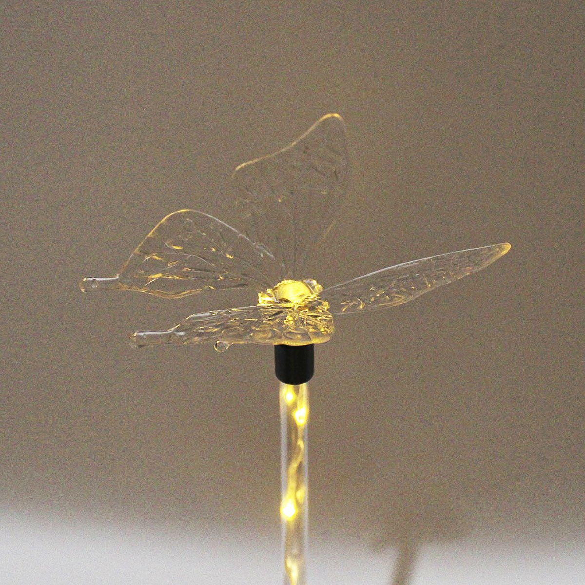 Pisca Solar Enfeite Borboleta LEDs Amarelo Jardim Natal 2,5m