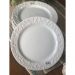 Prato Raso Redondo 26,5cm em Porcelana com Relevo Tassel Germer Branco
