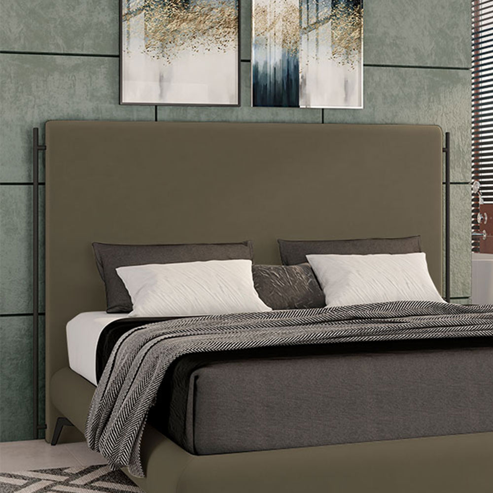Cabeceira Design para Cama Queen Bezos Pés em Madeira Veludo Castor G91 - Gran Belo