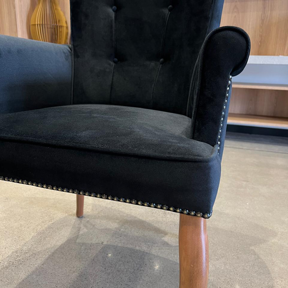Cadeira de Jantar Belford Veludo Preto Pés de Madeira Design Sofisticado G48 -  Gran Belo