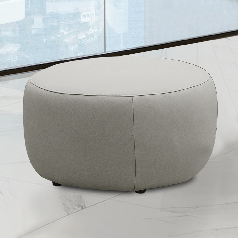 Conjunto Sala de estar Decorativo Mariele Poltrona Base Giratória em Aço com Puff Couro Off White G88 - Gran Belo