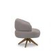 Kit 2 Poltronas Decorativas Katy Sala de Estar Base Giratória em Madeira Couro Avelã G88 - Gran Belo