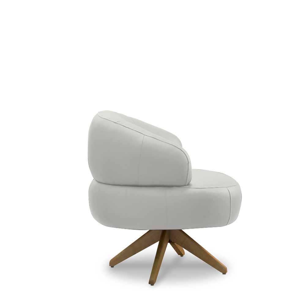 Kit 2 Poltronas Decorativas Katy Sala de Estar Base Giratória em Madeira Couro Off White G88 - Gran Belo