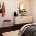Kit 2 Puffs Decorativo Sala de Estar Base Bronze Trixie Suede Vermelho G41 - Gran Belo