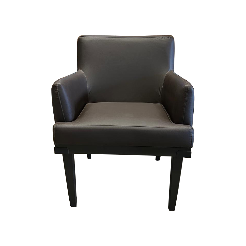 Poltrona Decorativa Alyssa para Sala de Estar Pés de Madeira Corino Marrom Conforto e Estilo G19 - Gran Belo