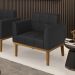 Poltrona Decorativa Karen Pés Fixo em Madeira Castanho PU Preto G19 - Gran Belo