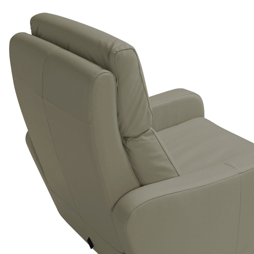 Poltrona Decorativa Reclinável Manual Moroni Couro Avelã G43 - Gran Belo