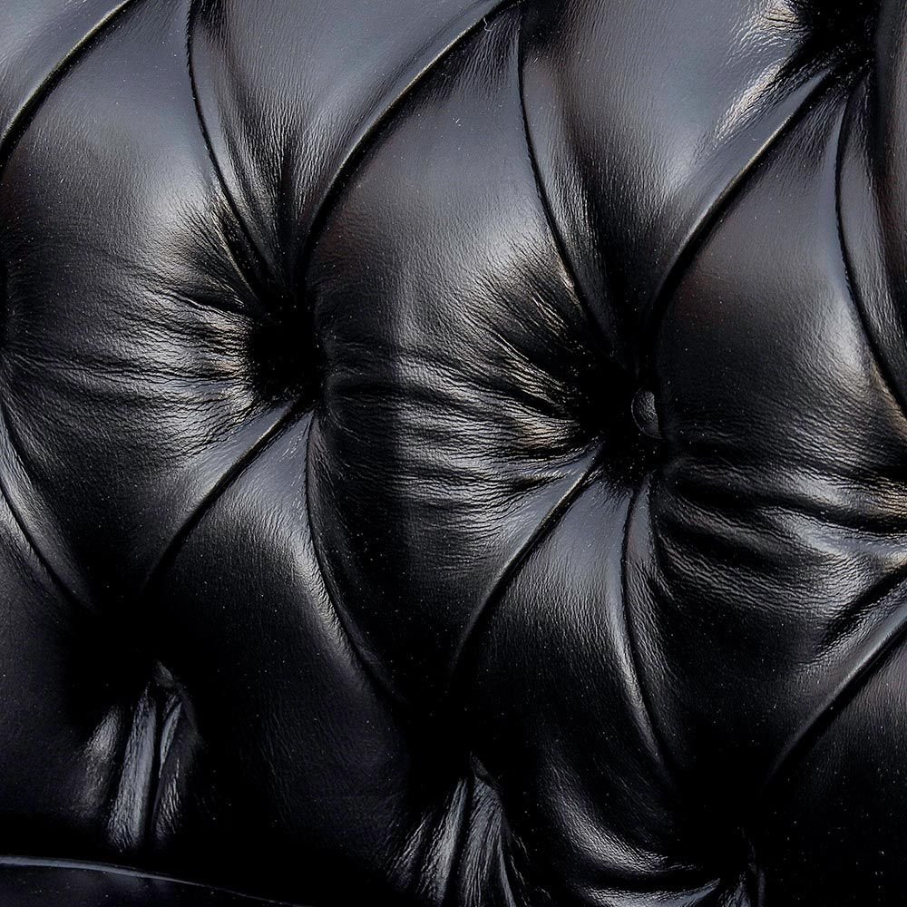 Poltrona Decorativa Sala de Estar Níger Pés Madeira Couro Preto G58 - Gran Belo