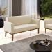 Poltrona Namoradeira Decorativa Isabella Pés Fixo em Madeira Castanho Suede Bege G19 - Gran Belo