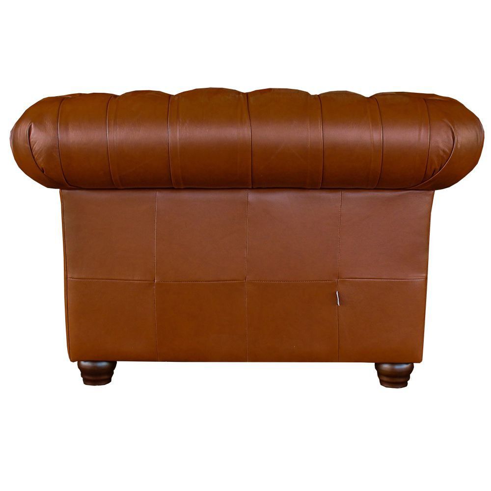 Poltrona Sala de Estar Chesterfield com Pés Madeira Couro Conhaque Brilho G40 - Gran Belo