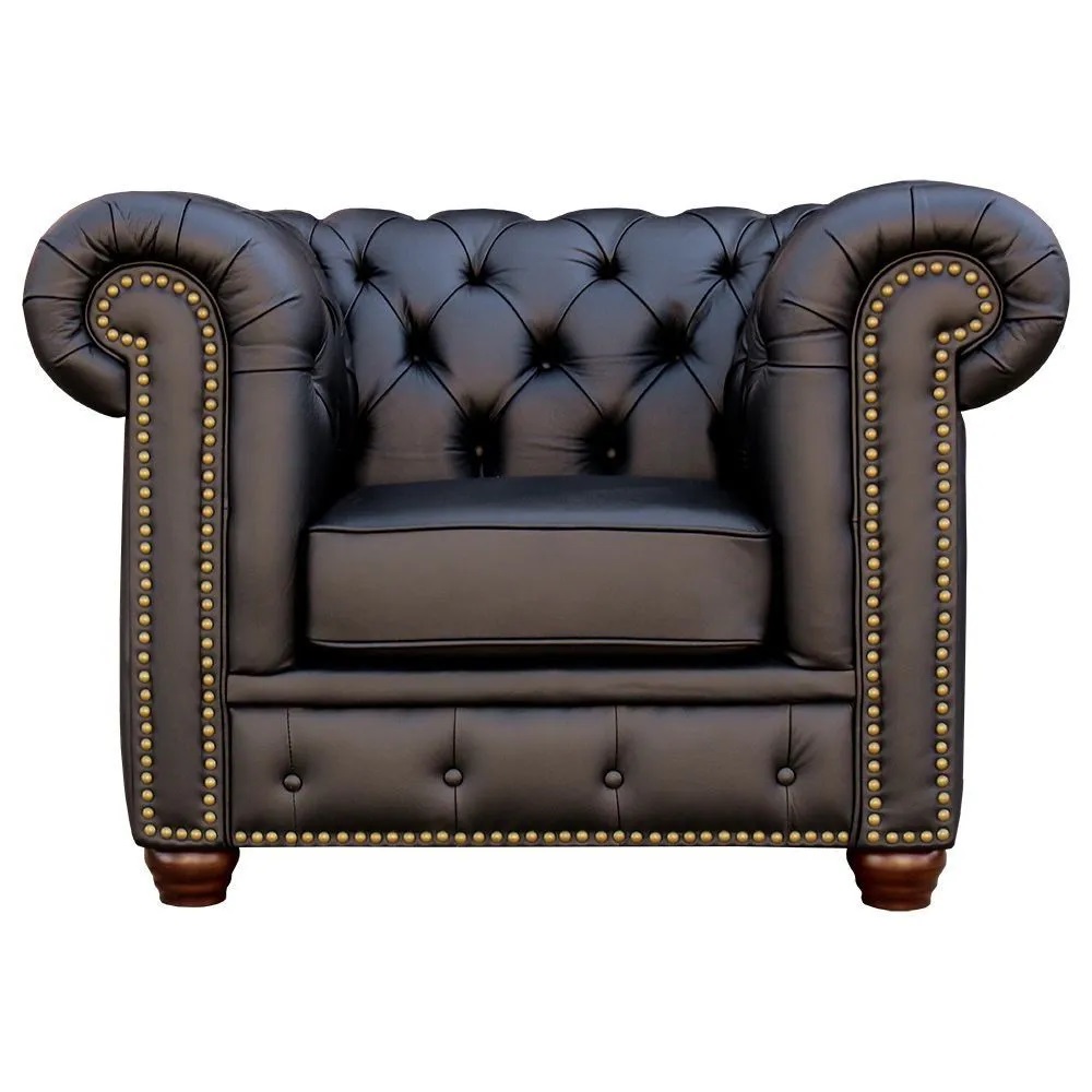 Poltrona Sala de Estar Chesterfield com Pés Madeira Couro Preto - Gran Belo