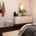 Puff Decorativo Base Preta Elsa Veludo Bege G41 - Gran Belo