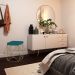Puff Decorativo Sala de Estar Base Gold Trixie Suede Azul Claro - Gran Belo