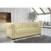 Sofá Chesterfield 3 Lugares com Pés Madeira Couro Bege G40 - Gran Belo