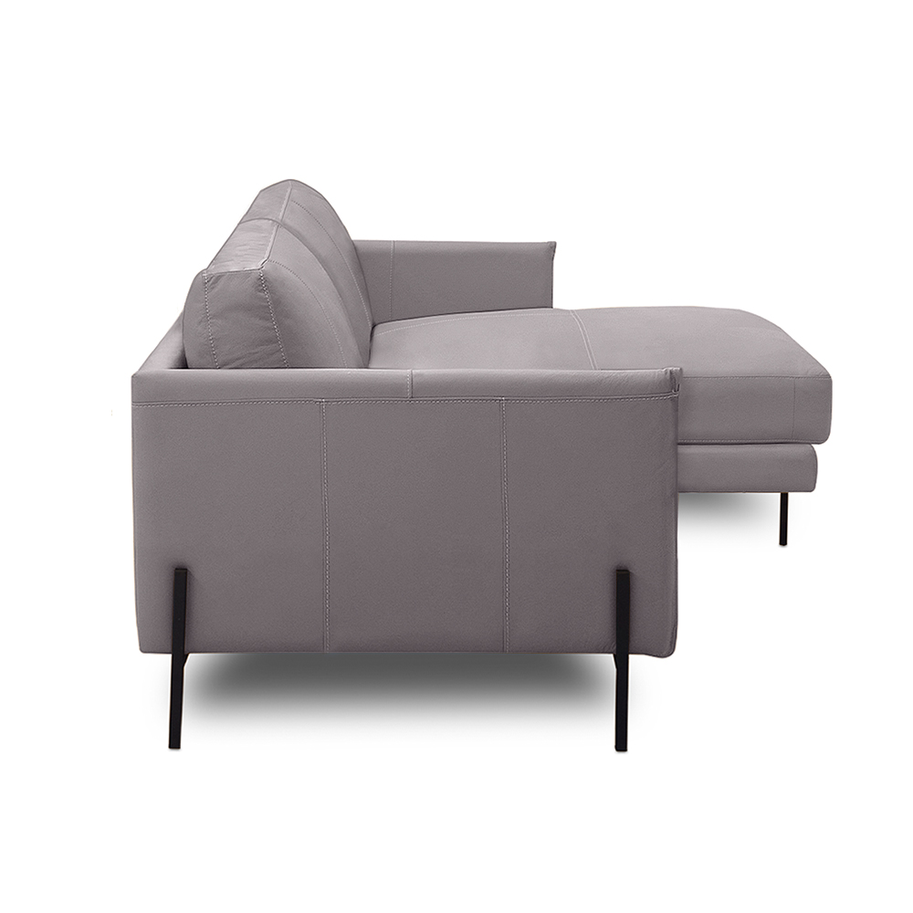 Sofá Decorativo Karine 3 Lugares Sala de estar 230cm com Chaise Pés em Aço Couro Avelã G88 - Gran Belo