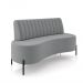 Sofá Living Decorativo 2 Lugares 1,35M Katara Pés de Ferro Veludo Cinza G33 - Gran Belo