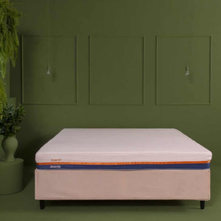 Cama Box Casal Bege com Colchão Guldi Dream Mola Ensacada (30x138x188) Cinza e Branco