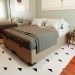 Cama Box King Martin Linho Cru com Colchão Guldi Duplo Plus D28 (16x193x203) Branco e Azul