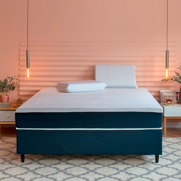 Cama Box Queen Azul com Colchão Guldi Dream Mola Ensacada (30x158x198) e 2 Travesseiros Guldi Dream Branco e Azul