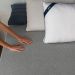 Cama Box Solteiro com Guarda Objetos Bege com Colchão Guldi Dream Mola Ensacada (30x88x188) e 1 Travesseiro Guldi Dream Branco e Azul