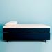 Cama Box Viúva com Colchão Mola Ensacada Guldi Macio e 2 Travesseiros Guldi Nasa Viscoelástico Azul e Branco