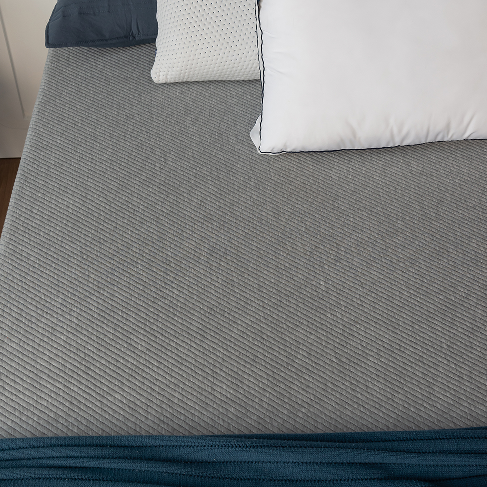 Colchão Solteiro King Guldi Dream Mola Ensacada (30x96x203) Cinza e Branco