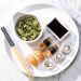 Kit Sushi 2 Pessoas 6 Pçs Hashi Japonês Madeira Molheiras Cerâmica e Apoios de Hashi Nankin Haus