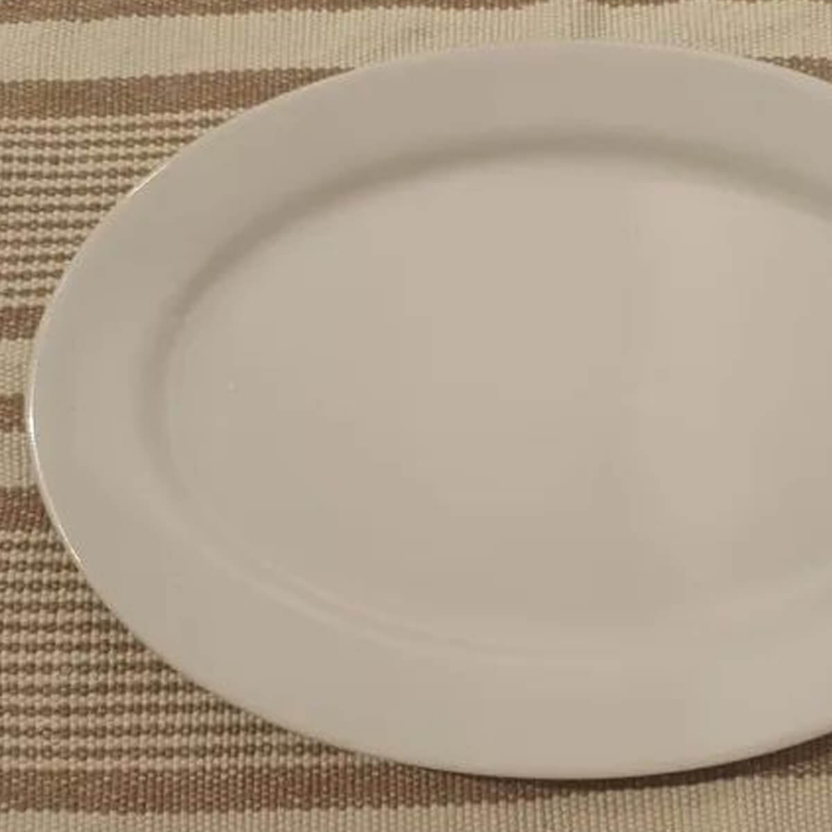 Travessa Oval Melamina Branca 25x18,5cm Bandeja Rasa Servir Petiscos Haus Concept