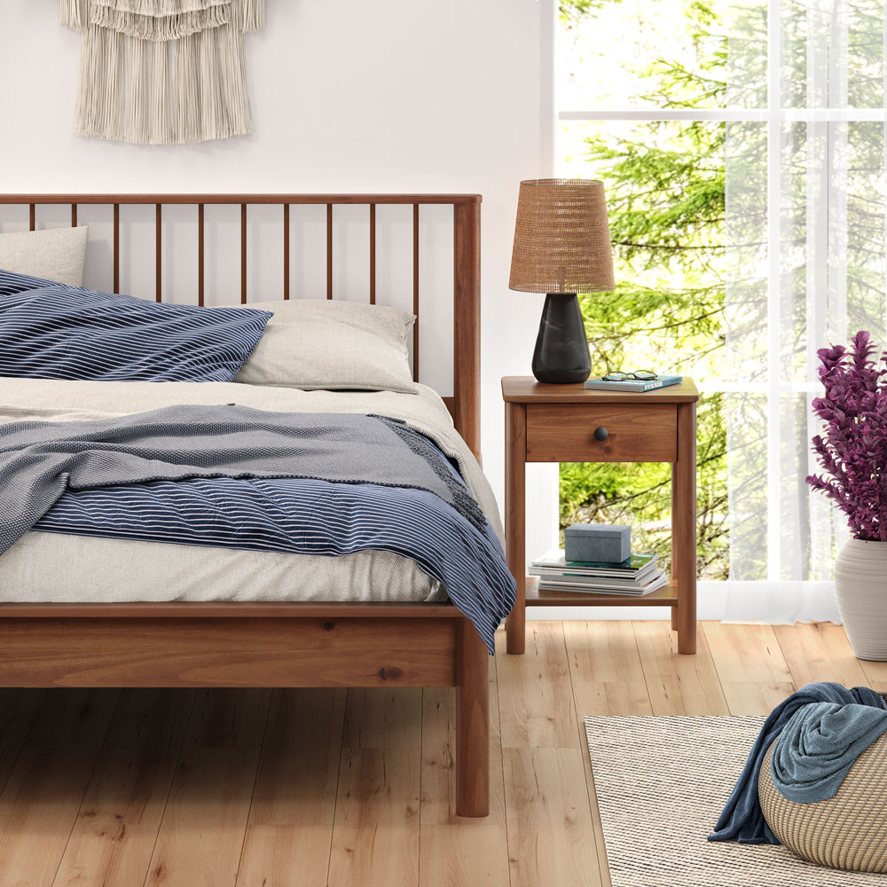 Cama Casal Queen de Madeira Maciça Moderna Apoana Castanho