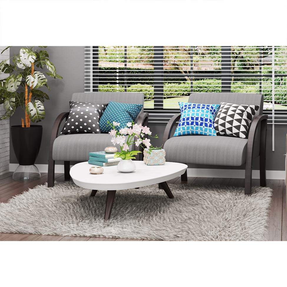 Poltrona Ligia Suede Liso Preto