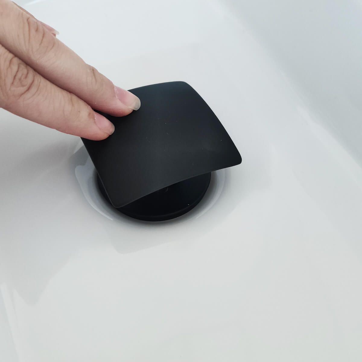 Válvula Click Para Lavatório Pia Com Tampa Quadrada Preto Fosco Jiwi