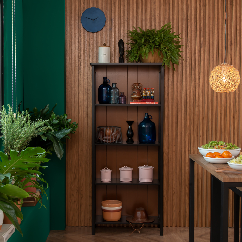 Estante Jordão Preta e Amêndoa