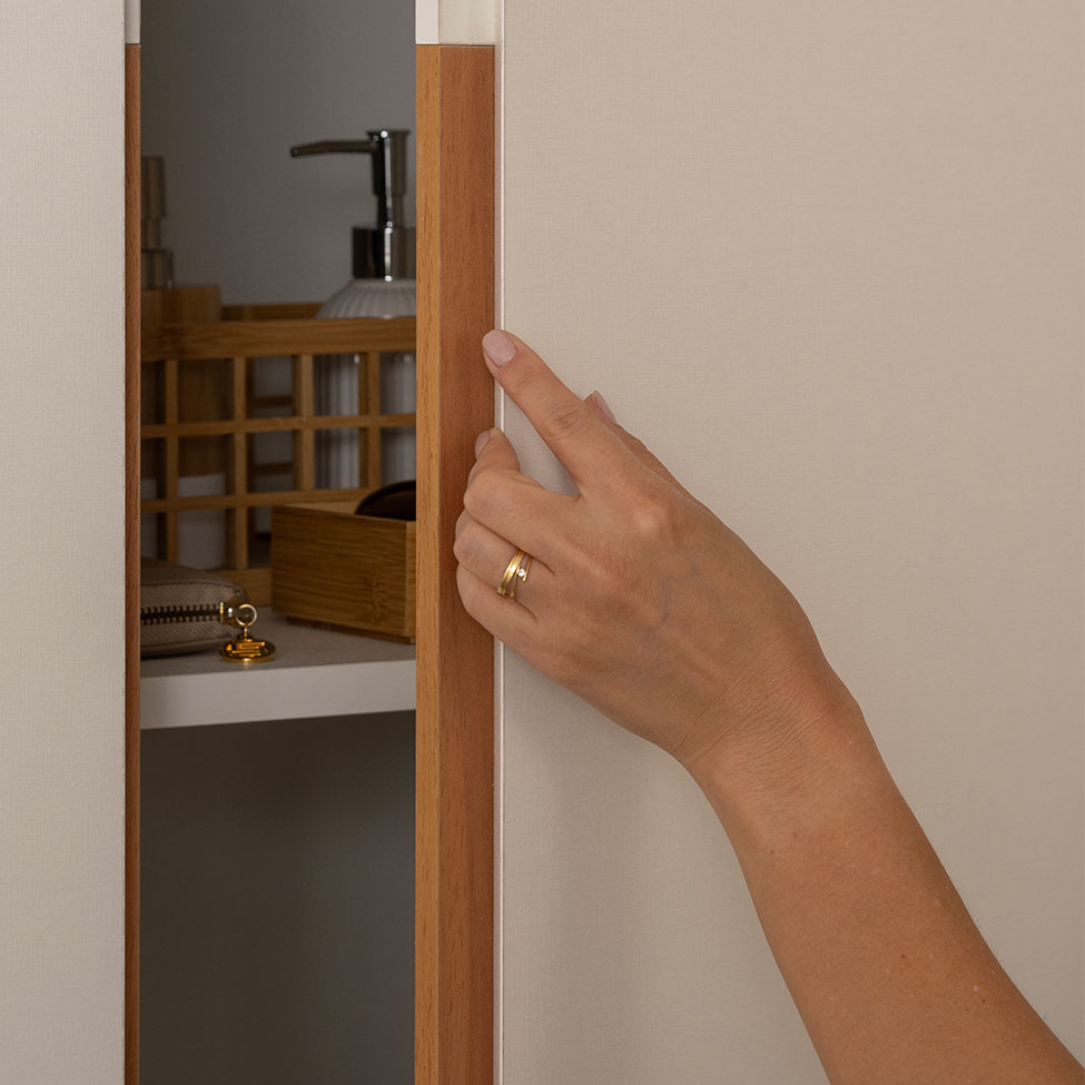 Guarda-Roupa Modulado com Cabideiro e Prateleiras Tuyo 4 Portas Articuladas 4 Gavetas Branco 180 cm