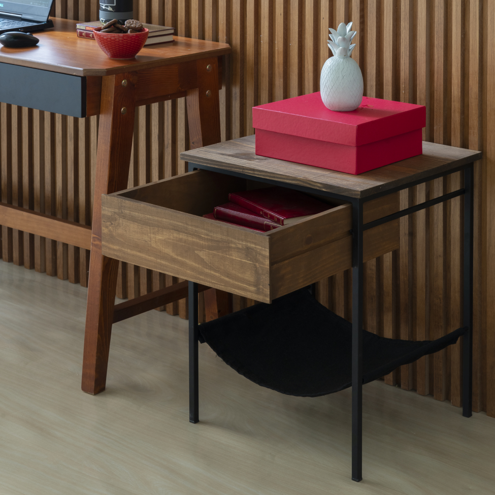 Mesa Lateral Bourbon para Pet 1 GV Preta e Amêndoa Rustico