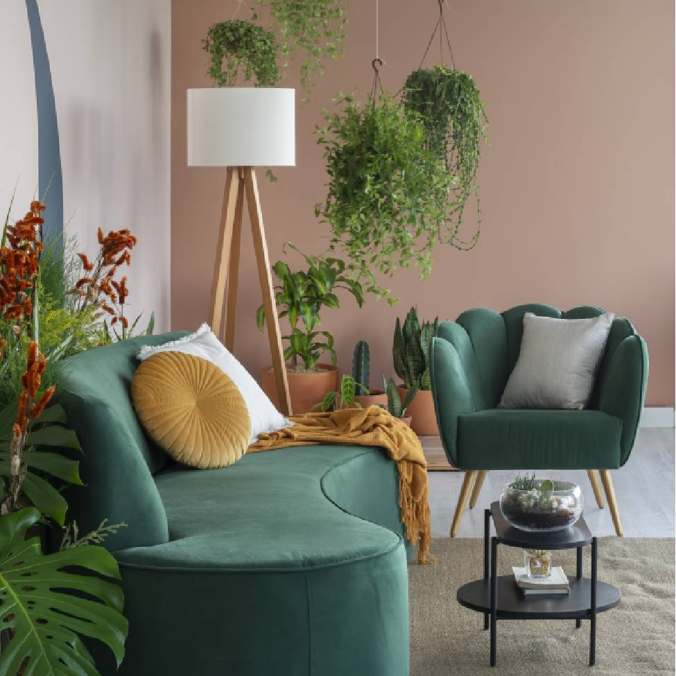 Poltrona Ariel Suede Esmeralda e Dourada