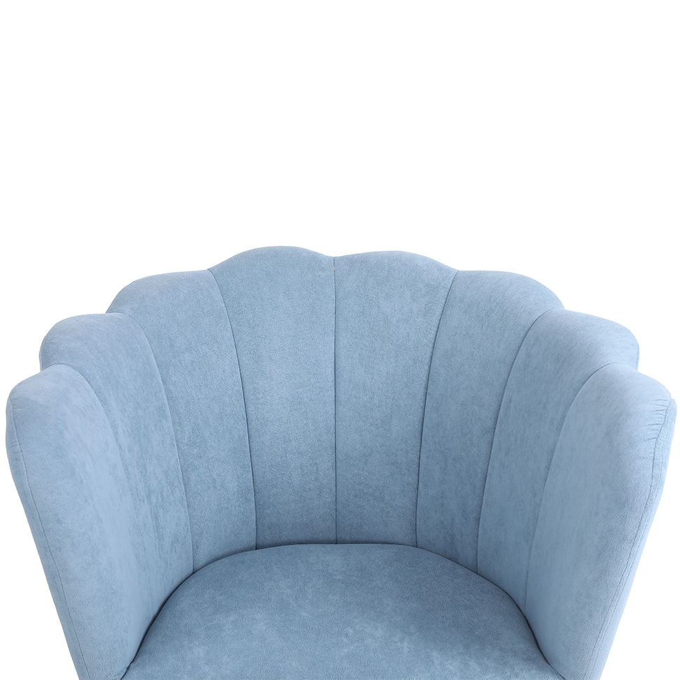 Poltrona Pétalas Aveludadas Eva Azul Claro