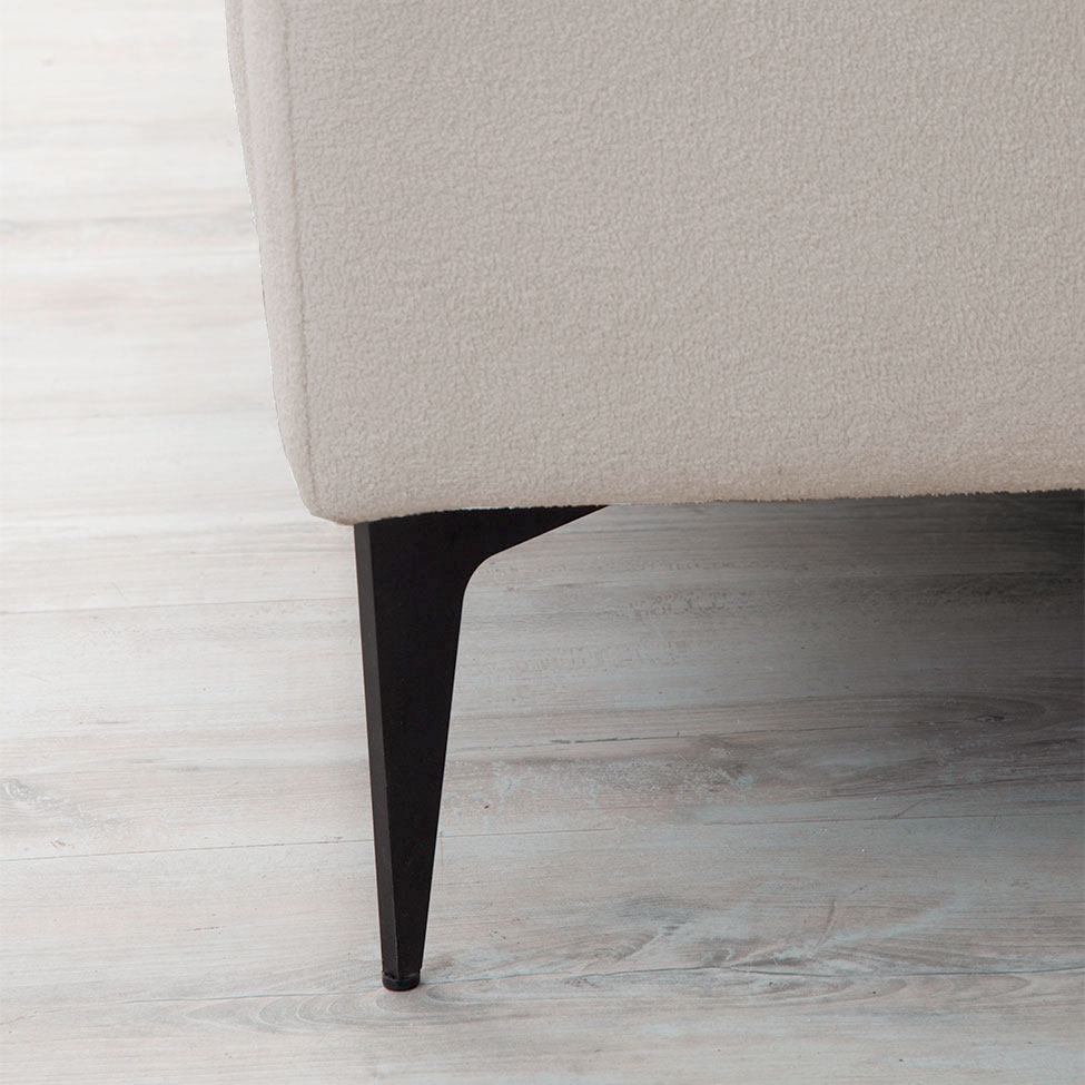 Sofá 2 Lugares com Molas Ensacadas 170 cm e Puff Unne Bouclé Bege