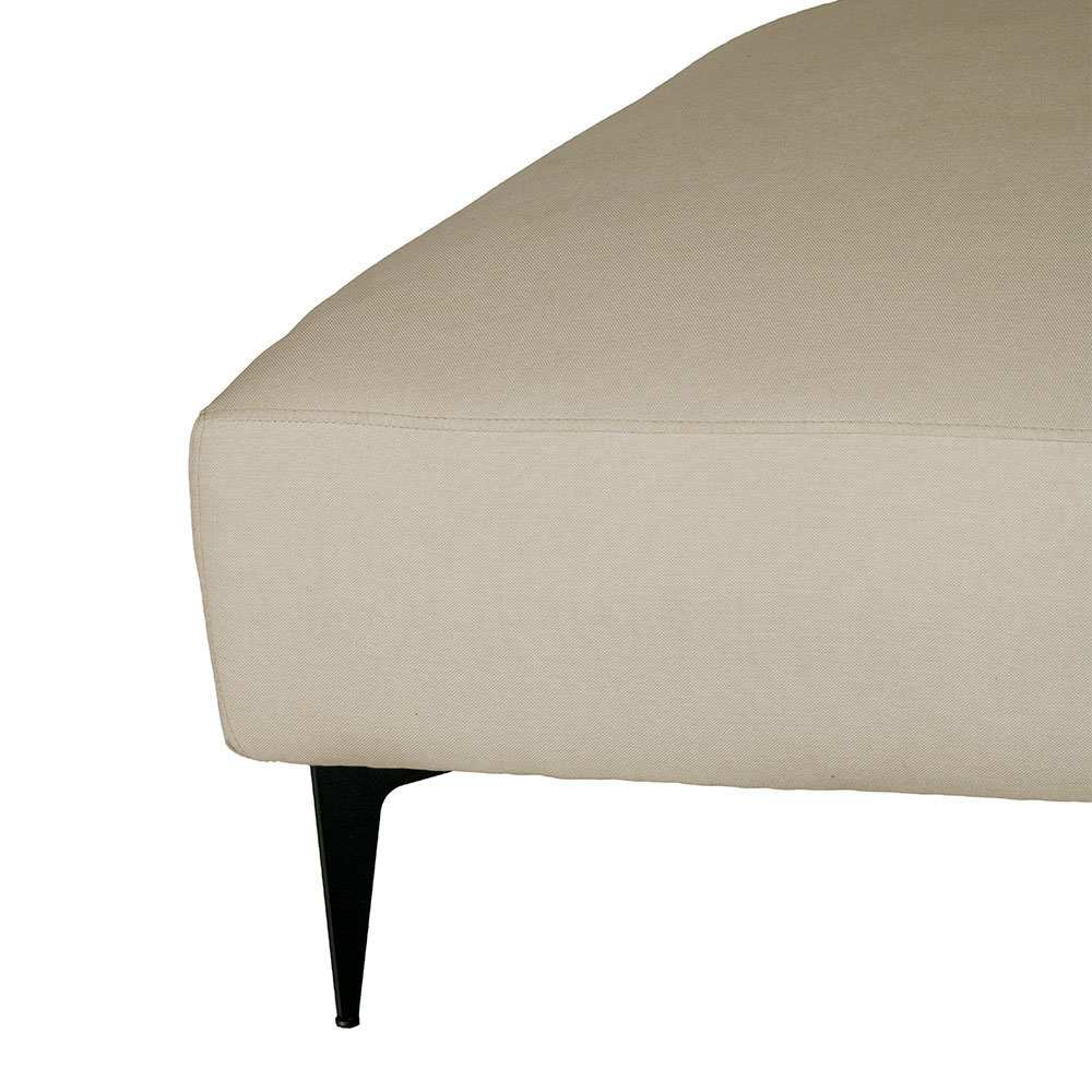 Sofá 2 Lugares com Molas Ensacadas 170 cm e Puff Unne Linho Bege
