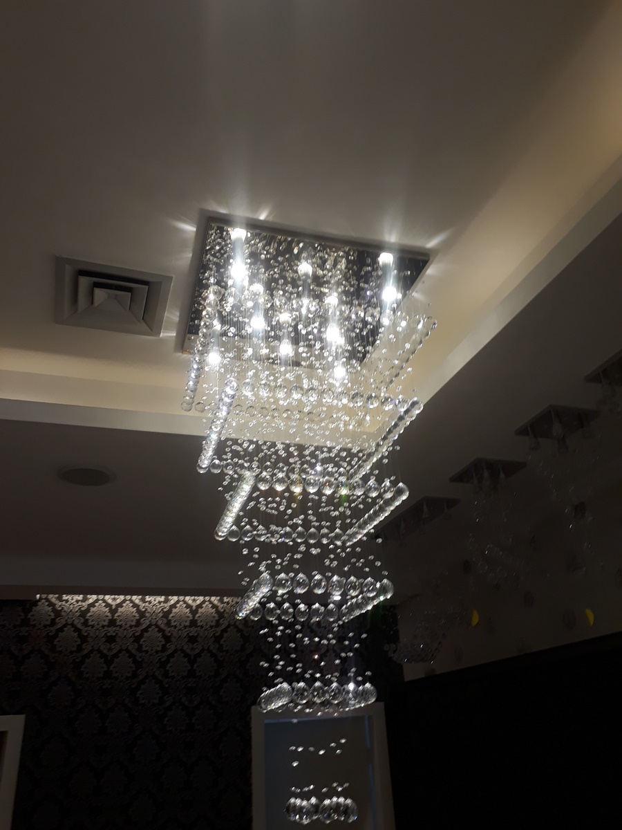 Lustre de Cristais Inox Espelhado para Vão de Escadas 300 cm