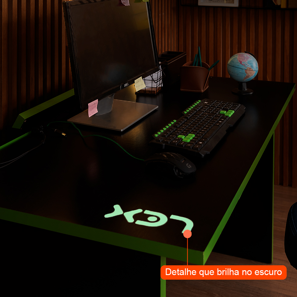 Mesa Gamer LEX Preta e Verde com detalhes que brilham no escuro