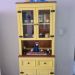 Arca e Oratório  4 Portas e 2 Gavetas - Madeira Maciça - Amarelo Lemon