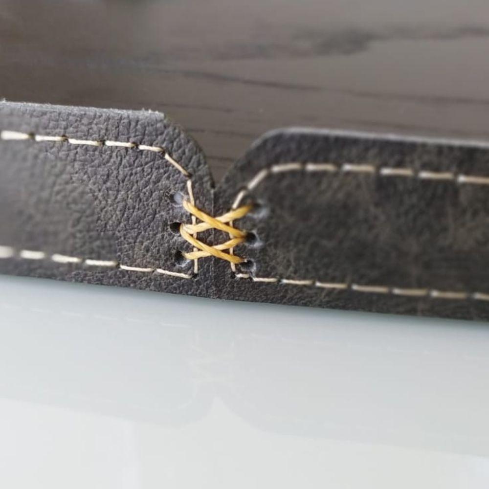 Bandeja Vale Decorativa MDF Laminado Ébano Couro Preto